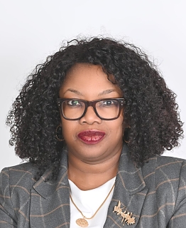 Ms. Eva Z. Mashala - Administrative Attache<br /> Attachée (Affaires administratives)